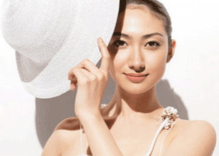 走出七大防晒误区轻松变身白美人 防晒有变白效果吗