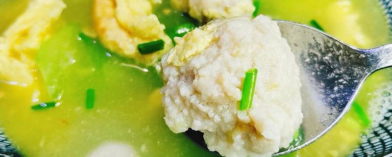 水汆丸子如何又嫩又弹（水汆丸子如何滑嫩不散）
