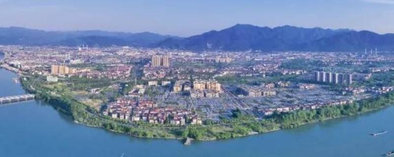 杭州富阳是郊区吗 杭州富阳是郊区吗现在