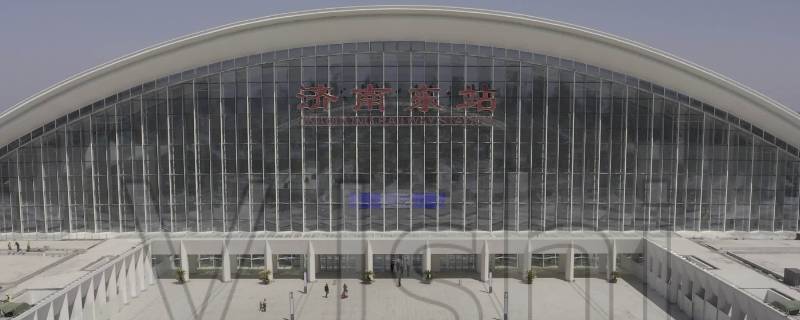 济南机场离哪个火车站最近（济南机场距离哪个火车站最近）