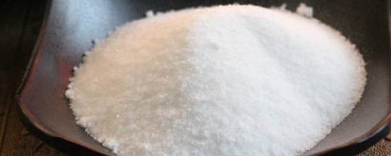 老房子墙上白色的是火硝吗 老房子墙上白色的是火硝吗是怎么形成的