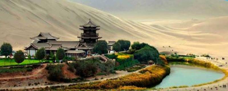 景点游玩朋友圈怎么写（景点游玩朋友圈怎么写说说）