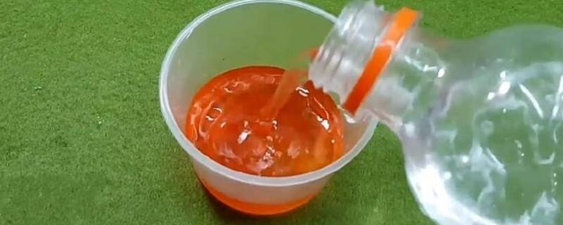 水晶泥干了怎么快速变软 水晶泥干了怎么快速变软化