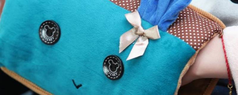 热水袋充电鼓起来怎么办（电热水袋充电鼓起来）