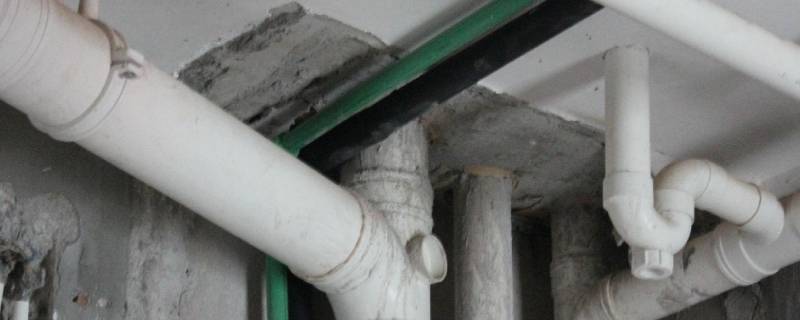 一楼水管冻住了怎么办（小区一楼主水管冻住了怎么办）