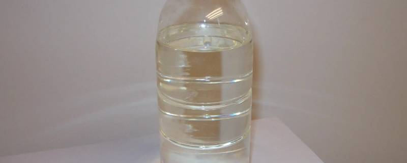 绝缘油是什么东西（绝缘油是干什么用的）