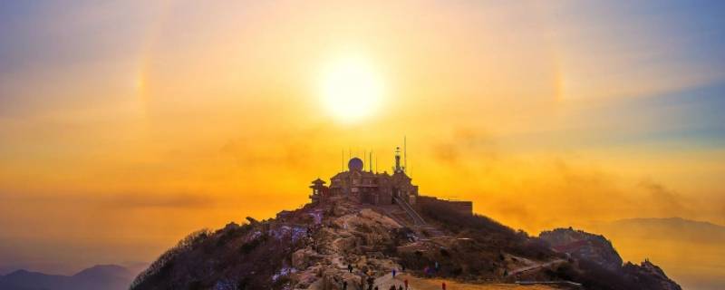 东岳泰山多少米（中岳泰山多少米）