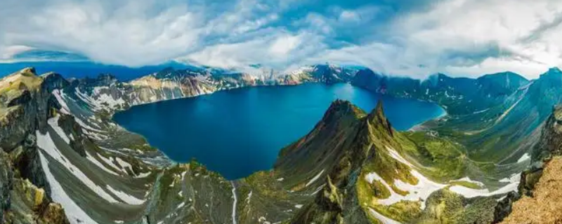 长白山一年四季都有雪吗 长白山几月份有雪