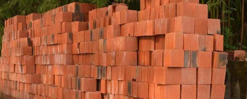 正常一块红砖多少斤 标准红砖一块多重