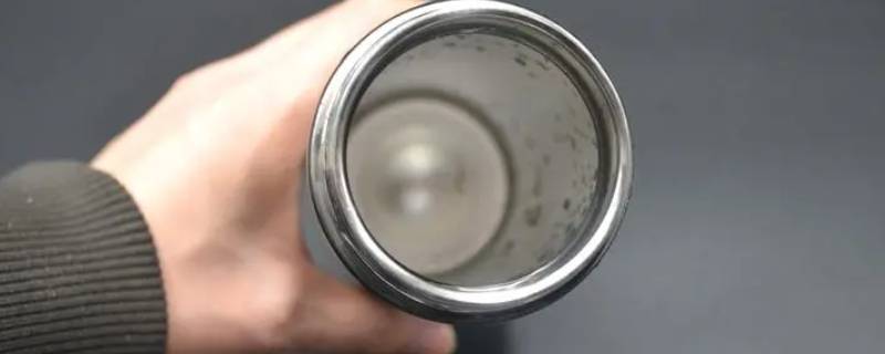 保温杯第一次用要怎么清洗才能保温（保温杯第一次用要怎么清洗才能保温效果好）