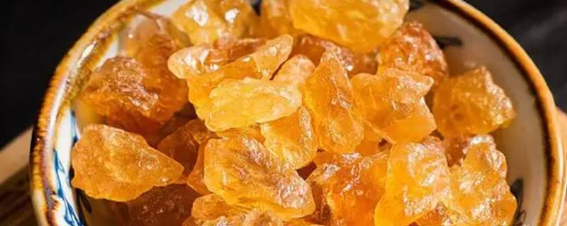 黄冰糖和白冰糖的区别（黄冰糖和白冰糖的区别哪个好）