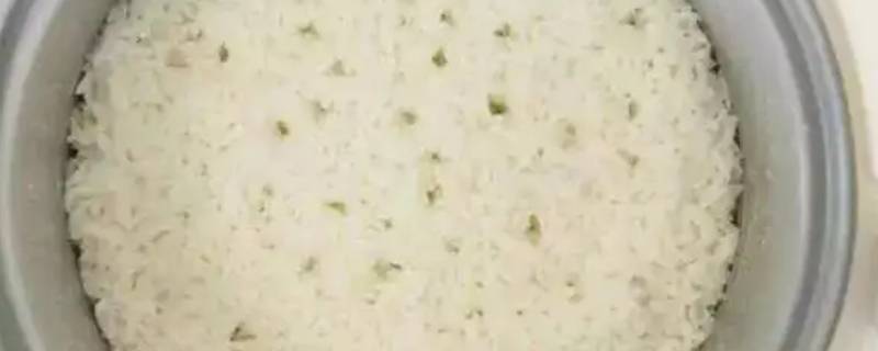 米饭夹生能蒸第二次吗（米饭夹生了第二天怎么蒸熟）