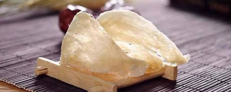 燕窝是什么做的（请问燕窝是什么做的）