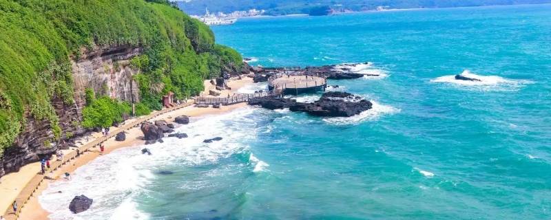 涠洲岛是哪里的（睸洲岛在那个地方）