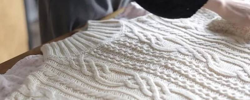 毛衣染上别的颜色怎么去除 毛毛衣服上染了颜色怎么去掉