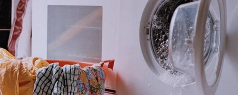 书包可以放洗衣机脱水吗（书包在洗衣机里脱水会不会弄坏）