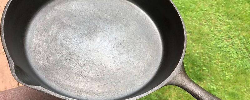 钢锅烧糊了上面黑的怎么去掉 锅烧糊了上面的黑怎么清洗