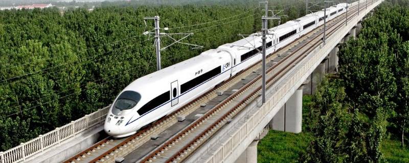 高铁上哪些地方是可以充电的 高铁上哪个地方可以充电