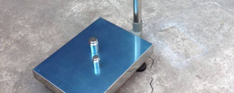 电子称怎么称重（电子称怎么称重算账）