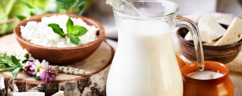 牛奶加热到多少℃合适（牛奶加热到多少℃合适多长时间）