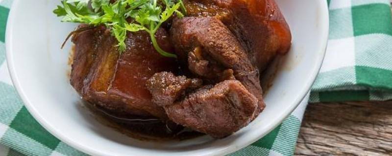 卤肉发黑是什么原因 卤肉变黑是什么原因