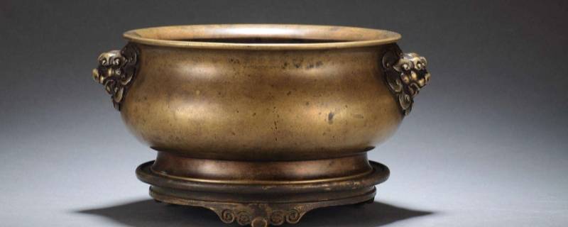 铜器与什么不宜长久接触会产生铜绿 铜器与哪种物品接触会产生铜绿