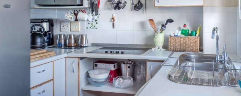 厨房中造成交叉污染的常见因素（厨房中造成交叉污染的常见因素有(  (多选题）