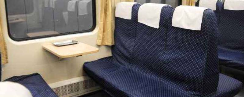 二等座和硬座有什么差别（二等座和硬座有啥区别）