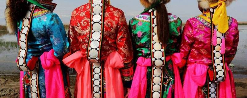 裕固族的特点和风俗（裕固族人的特点）