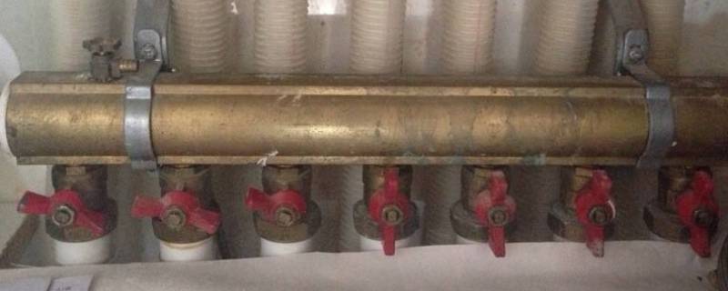 家里的供暖开关在哪里（电暖气的开关在哪里）