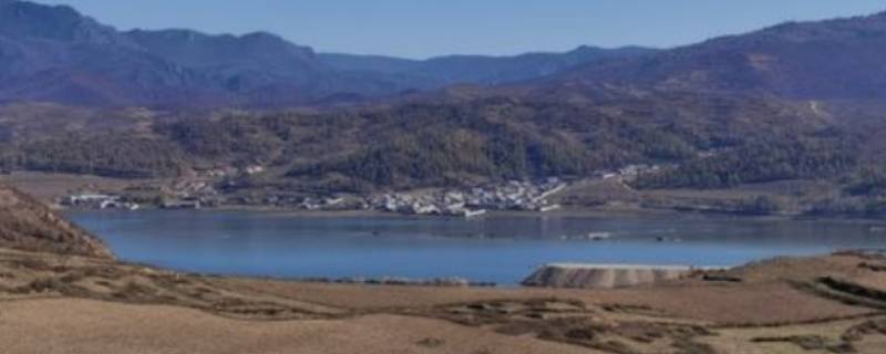 长津湖是哪里（长津湖是哪里的地名）
