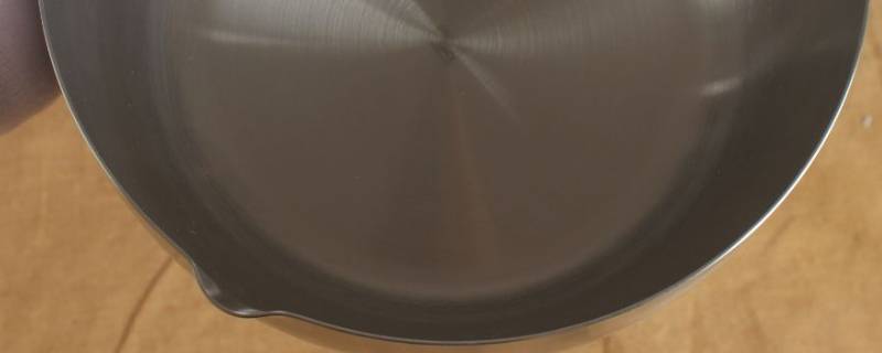 不锈钢锅底两层分离如何修补（双层不锈钢锅底掉了怎么办）