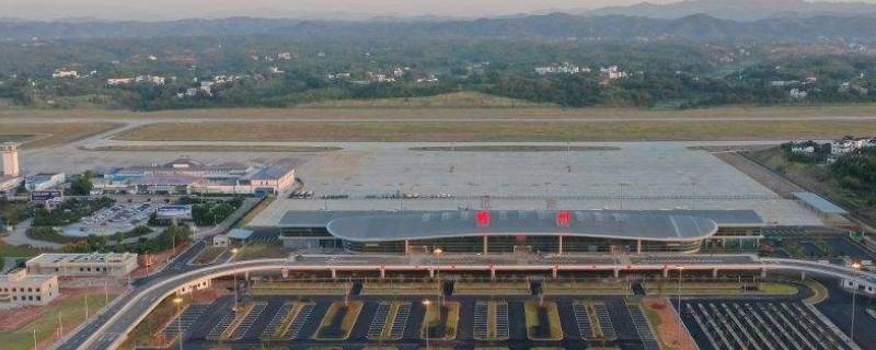 黄金机场是哪里的（黄金机场是国际机场吗）