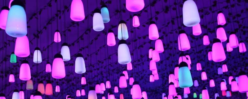 呼吸灯是什么意思（耳机呼吸灯是什么意思）