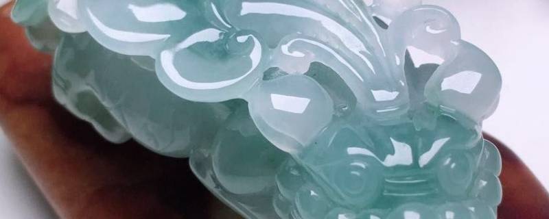 墨尔本的翡翠表达了什么（始终带不到墨尔本的翡翠这句话意思）