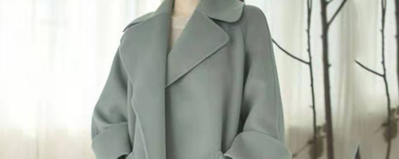 大衣能用洗衣机洗吗（大衣机洗可以吗）