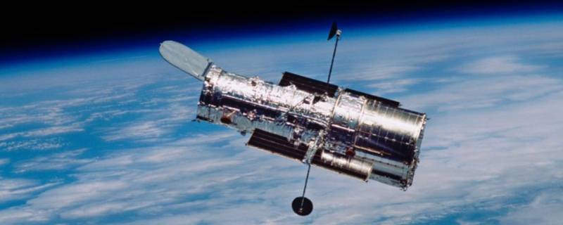 哈勃望远镜能看多远（哈勃望远镜能看多远的星球）