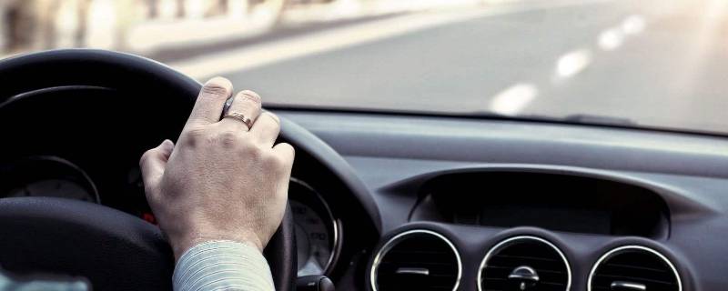 座车和坐车哪个对 座车是哪个坐是这个座还是这个坐