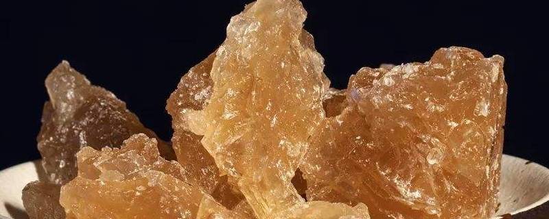 水晶冰糖是什么原料做的 水晶冰糖有什么成分做的