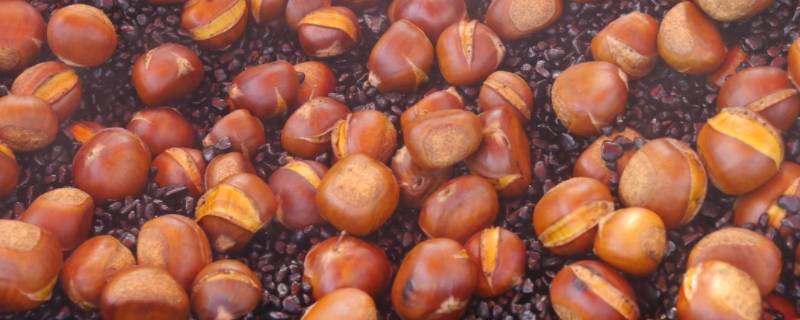 炒栗子为什么要放石子 炒栗子时为什么要放沙子