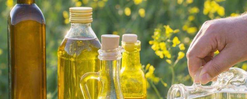 菜籽油为啥会有泡沫（菜籽油泡沫很多什么原因）