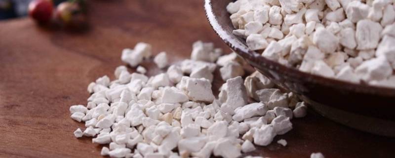 没有淀粉可以用面粉代替吗 做菜没有淀粉可以用面粉代替吗