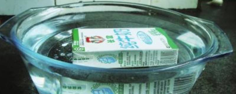 纸袋牛奶可以直接放水里加热吗 纸袋牛奶可以直接放水里加热吗