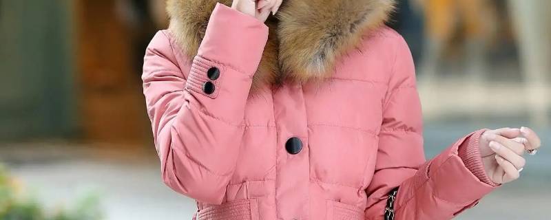 羽绒服可以烤火烘干吗 羽绒服可以用烤火炉烤干吗