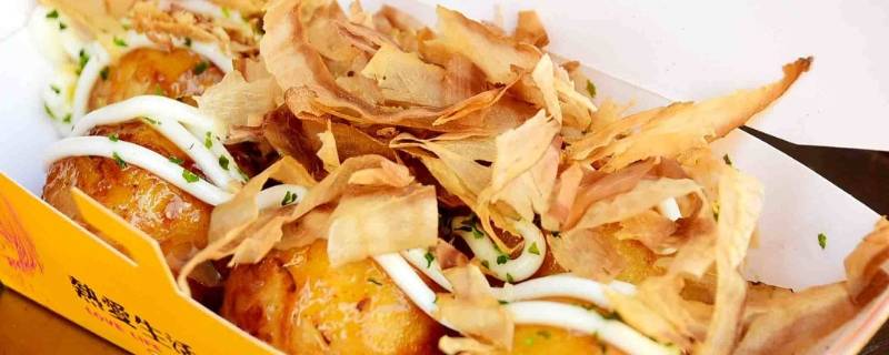 章鱼丸上的木鱼花是啥 章鱼丸上的木鱼花是啥梦见别人家娶媳妇没有买对联