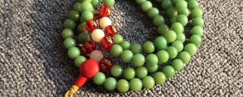 绿色菩提子是天然的吗 菩提子天然有什么颜色