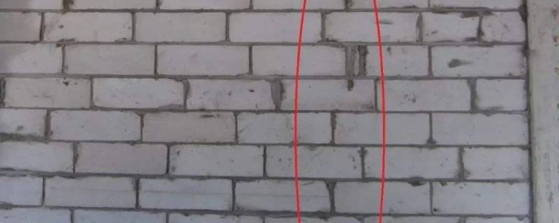 通缝是什么意思（瓷砖通缝是什么意思）