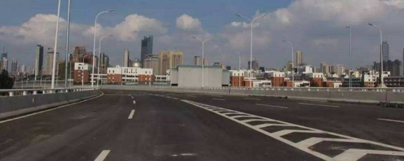 江西第一路的高速公路是哪一条（江西第一路的高速公路是哪一条啊）