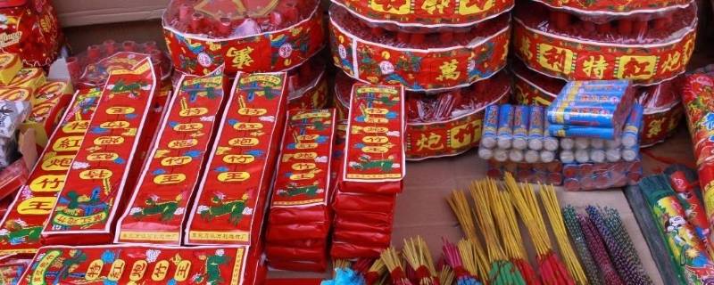 放爆竹的寓意是什么 放爆竹的寓意是什么英文