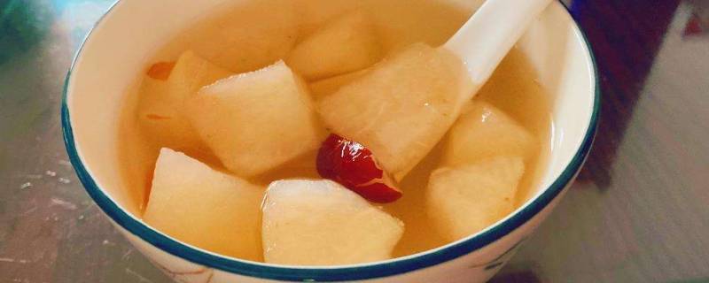 冰糖梨水需要煮几分钟（冰糖梨水需要熬几分钟）